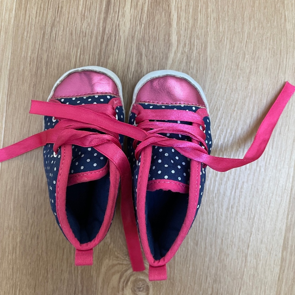 Carter’s Child of Mine Baby Girl Ribbon Shoes 3–6M Blue Pink Soft Sole